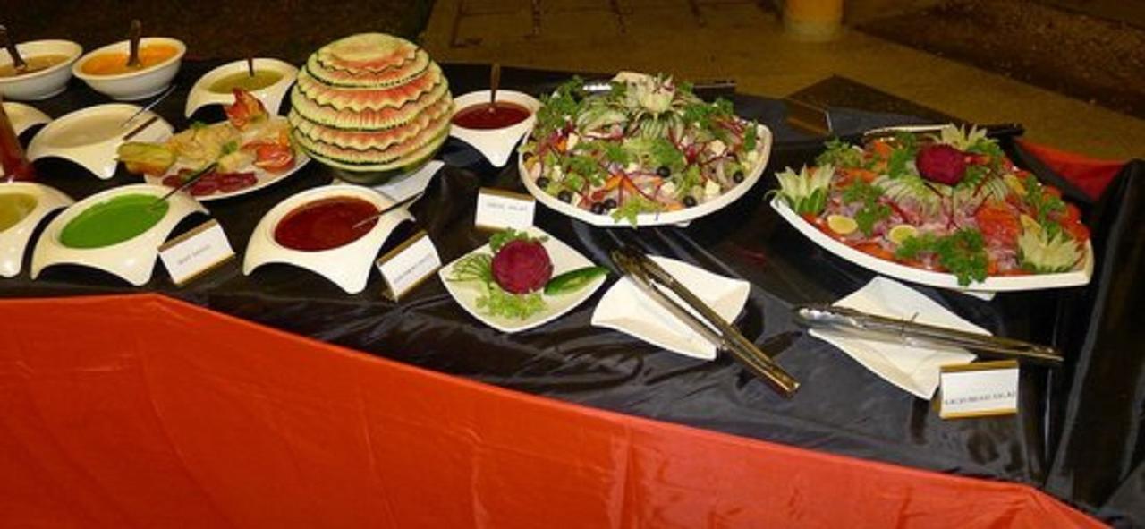 Urban Rose & Hotell Dar es Salaam